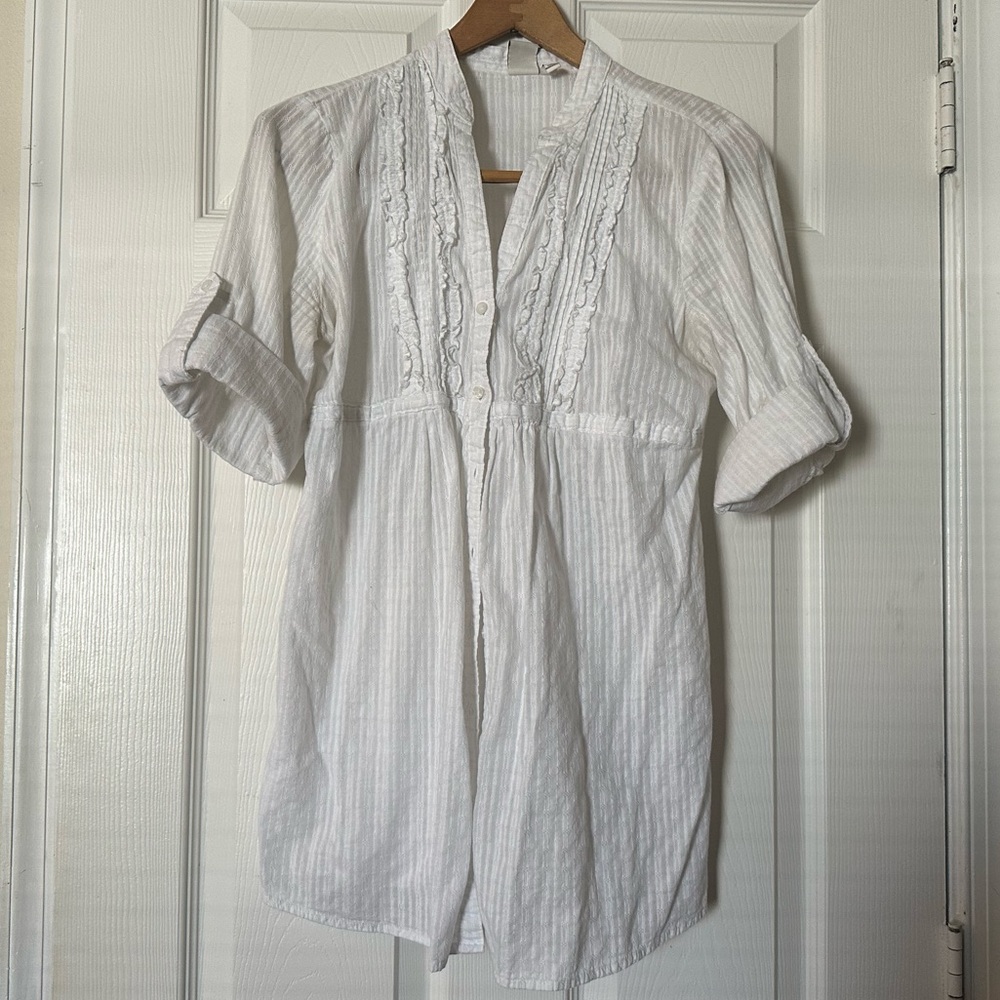 $5 items to be removed June 2026 - White Cotton top